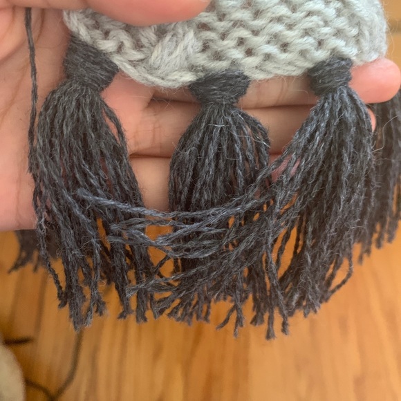 Handmade shrug - Picture 3 of 5